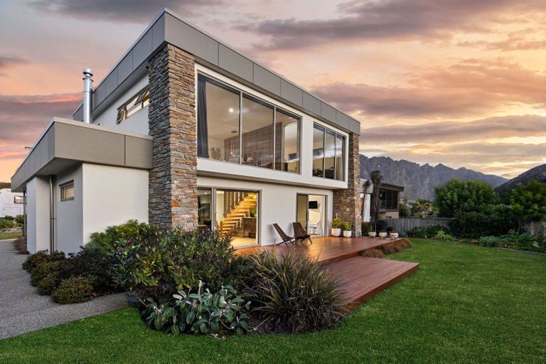 Photo of property in 59 Mcbride Street, Frankton, Queenstown, 9300