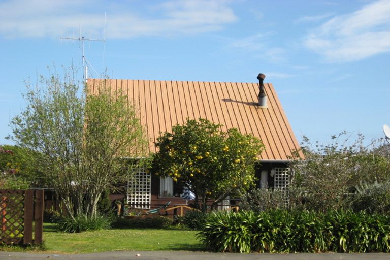 Photo of property in 65 Gonville Avenue, Gonville, Whanganui, 4501