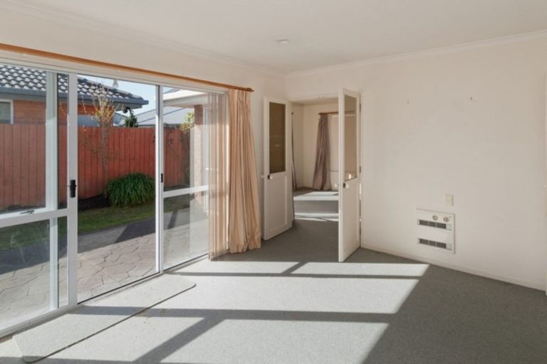 Photo of property in 4 Mull Place, Wattle Downs, Auckland, 2103