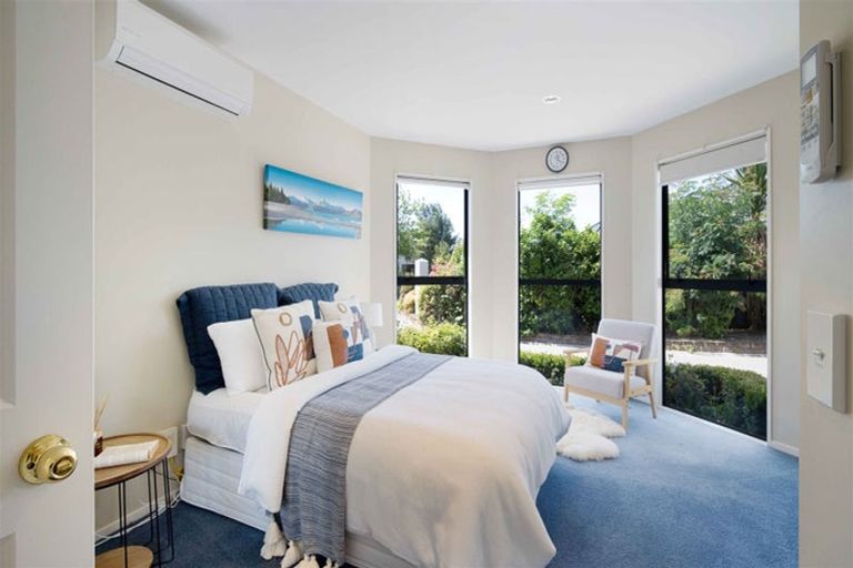 Photo of property in 14 Baldoyle Way, Casebrook, Christchurch, 8051