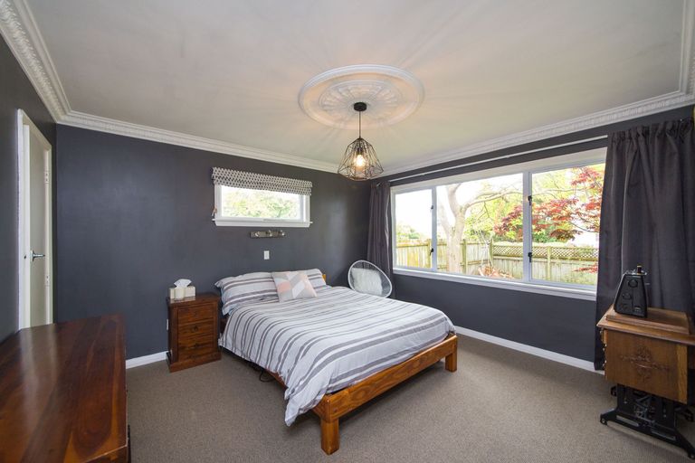 Photo of property in 56 College Street, Awapuni, Palmerston North, 4412