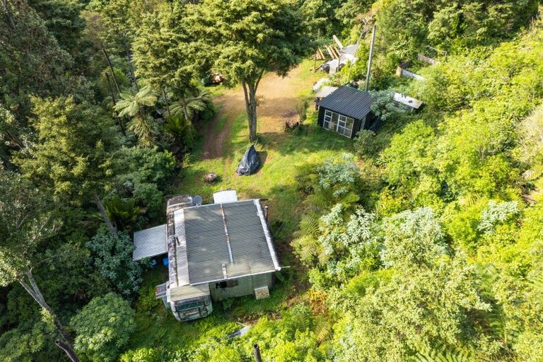 Photo of property in 1466 Russell Road, Helena Bay, Hikurangi, 0184