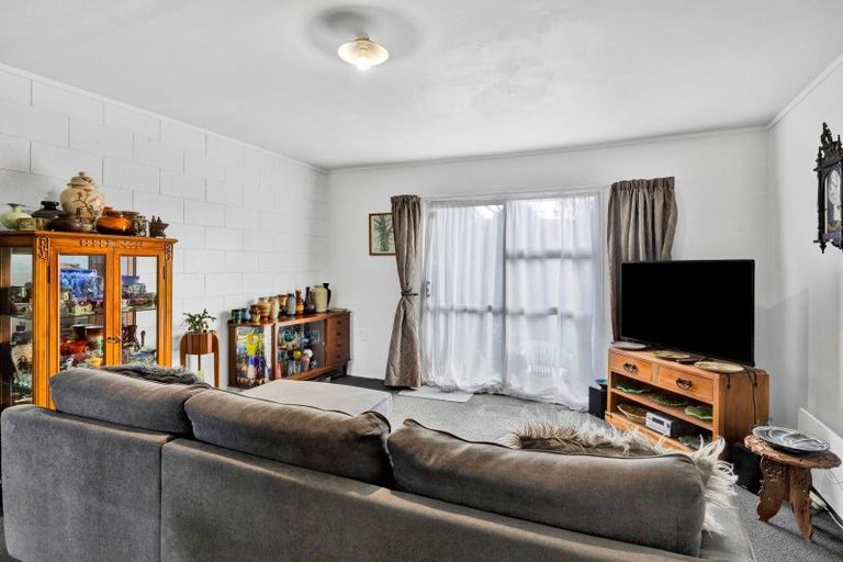 Photo of property in 10 Aubrey Street, New Plymouth, 4310