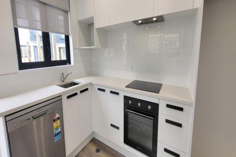 Photo of property in 25d Tobin Street, Pukekohe, 2120