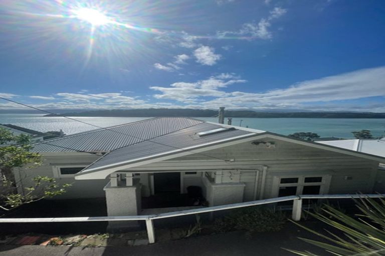 Photo of property in 21 Grafton Road, Roseneath, Wellington, 6011