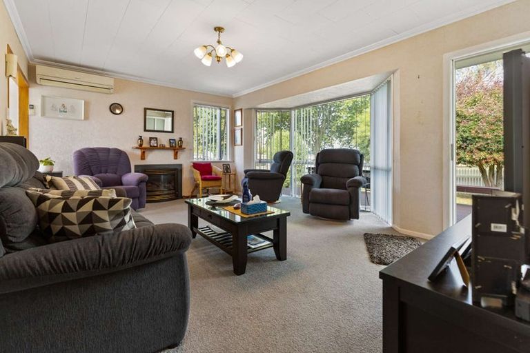 Photo of property in 47 Carlyle Street, Leamington, Cambridge, 3432