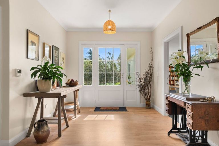 Photo of property in 6 Mckerrow Place, Featherston, 5710