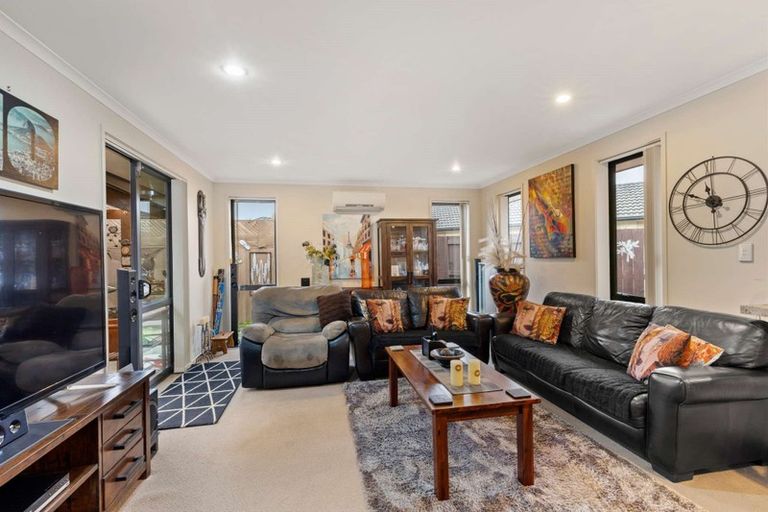 Photo of property in 100 Twin Oak Avenue, Papamoa Beach, Papamoa, 3118