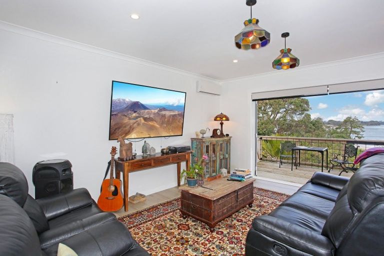 Photo of property in 50 Ronald Avenue, Glenbrook, Waiuku, 2681