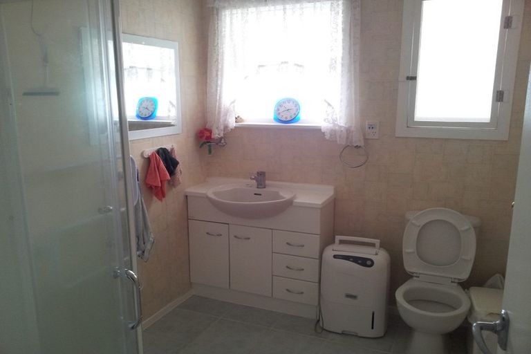 Photo of property in 13 Regent Street, Silverdale, Hamilton, 3216