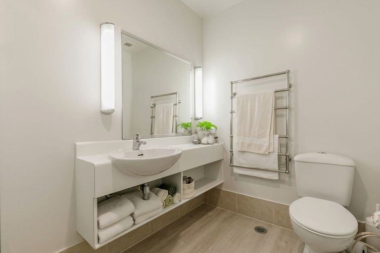 Photo of property in 164ag Harbour Village Drive, Gulf Harbour, Whangaparaoa, 0930