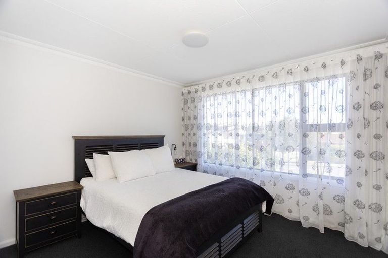 Photo of property in 20 Arthur Street, Holmes Hill, Oamaru, 9401