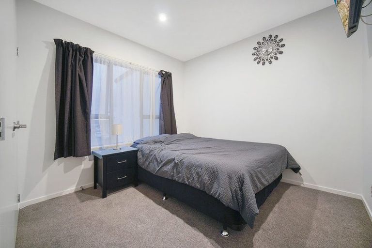 Photo of property in 37a Kahui Parade, Karaka, Papakura, 2113