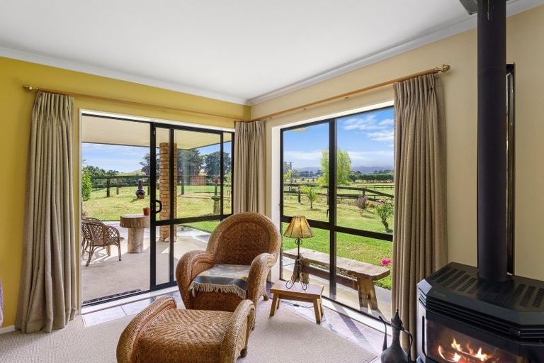 Photo of property in 761 State Highway 1, Te Horo, Otaki, 5581