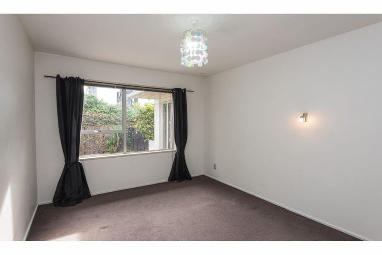 Photo of property in 22 Albany Street, St Albans, Christchurch, 8014