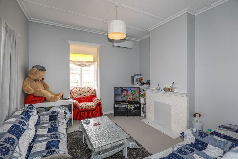 Photo of property in 183 Hakanoa Street, Huntly, 3700