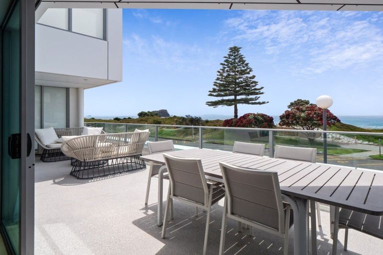 Photo of property in 204/136 Marine Parade, Mount Maunganui, 3116