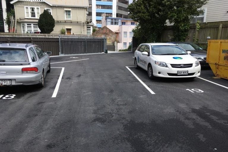 Photo of property in Frame Apartments, 404/111 Molesworth Street, Thorndon, Wellington, 6011