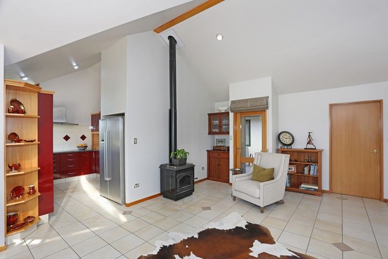 Photo of property in 526a Mount Stewart Halcombe Road, Halcombe, Feilding, 4779