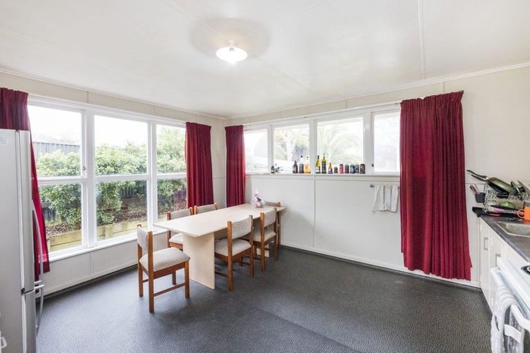 Photo of property in 73e Heretaunga Street, Palmerston North, 4414