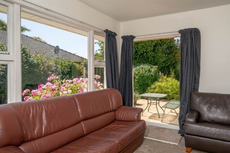 Photo of property in 147 Grimseys Road, Redwood, Christchurch, 8051
