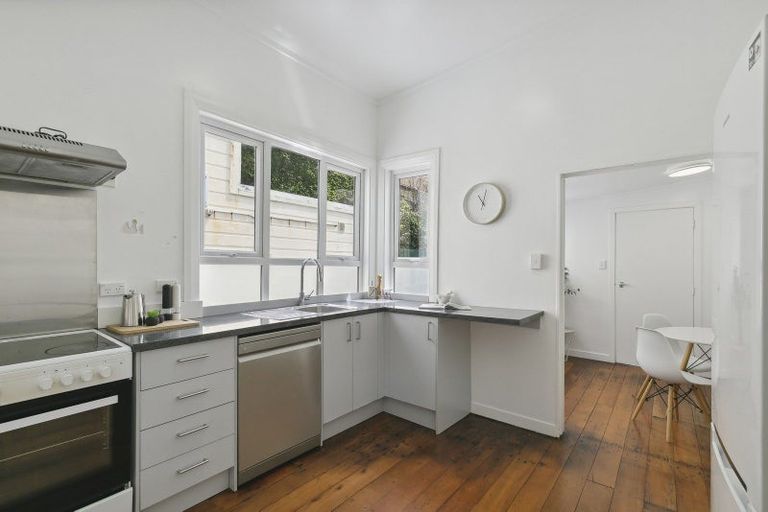 Photo of property in 104 Webb Street, Te Aro, Wellington, 6011