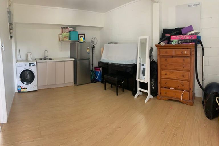 Photo of property in 2/8 Ballin Street, Ellerslie, Auckland, 1051