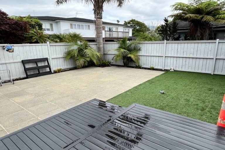 Photo of property in 1/7 Morrow Avenue, Bucklands Beach, Auckland, 2012
