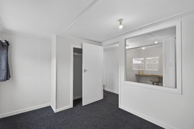 Photo of property in 6 Watene Crescent, Waitara, 4320