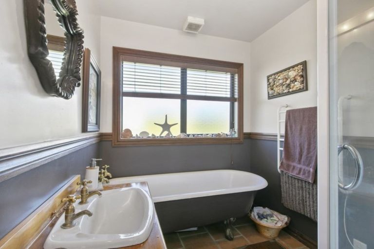 Photo of property in 23a Gibbs Crescent, Wainuiomata, Lower Hutt, 5014