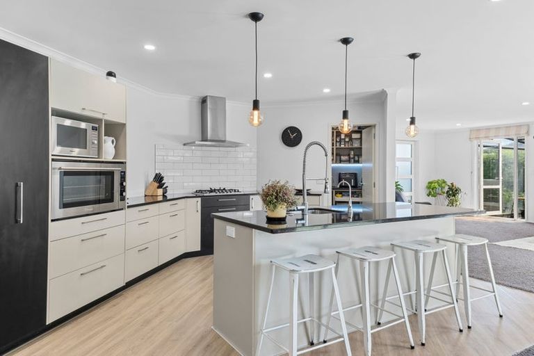 Photo of property in 20 Rawiri Drive, Bell Block, New Plymouth, 4312