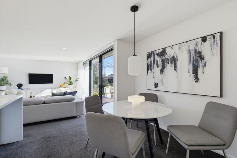 Photo of property in 275 Hills Road, Mairehau, Christchurch, 8013