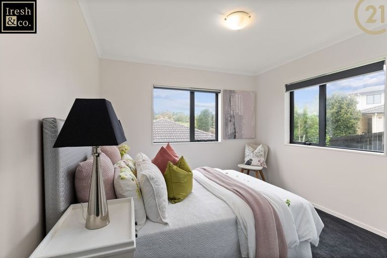 Photo of property in 125 Keri Vista Rise, Papakura, 2110