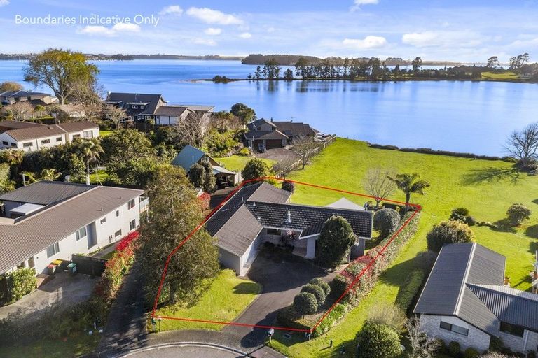 Photo of property in 28 Lindoch Avenue, Te Puna, Tauranga, 3174