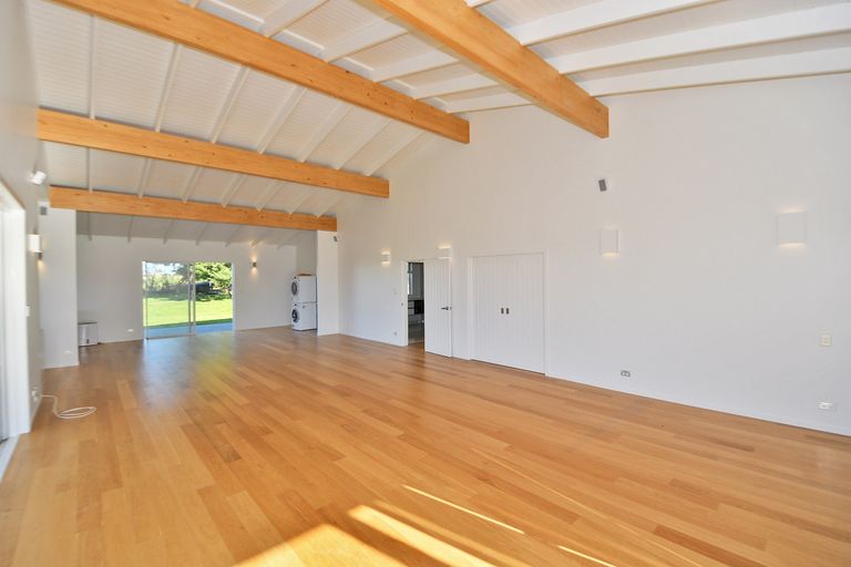 Photo of property in 1066 Leigh Road, Matakana, Warkworth, 0985