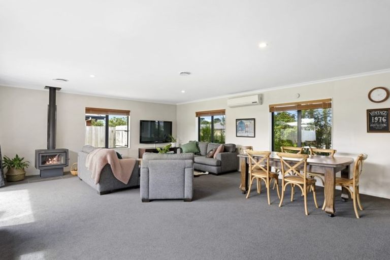 Photo of property in 108 Lowes Road, Rolleston, 7614