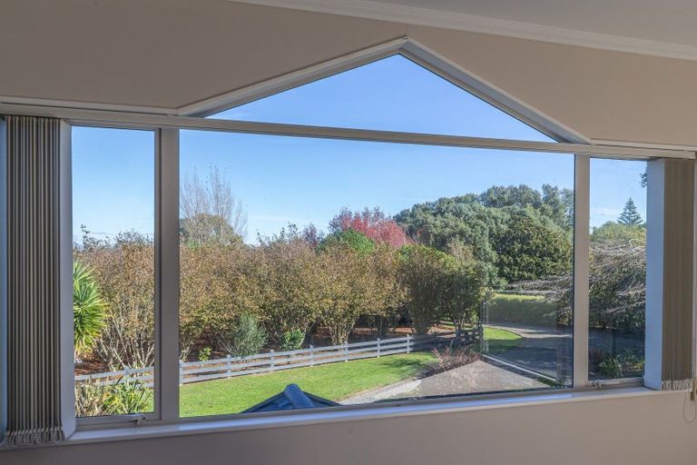 Photo of property in 72 Muhunoa West Road, Ohau, Levin, 5570