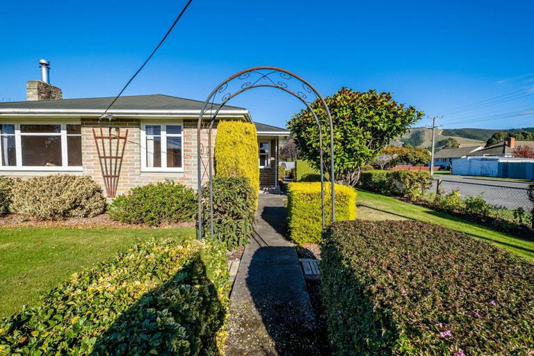 Photo of property in 7 Betten Street, Waimate, 7924