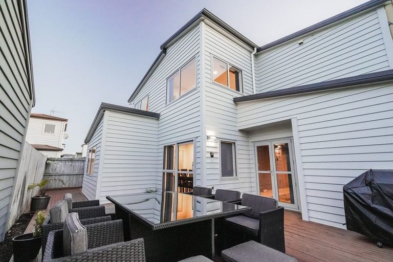 Photo of property in 5 Rishi Way, Favona, Auckland, 2024