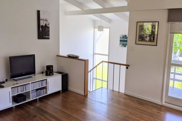 Photo of property in 61 Seddon Crescent, Whataupoko, Gisborne, 4010