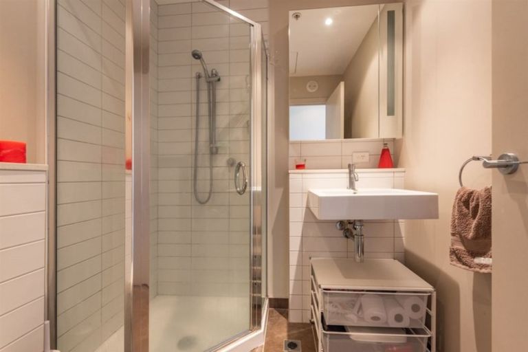 Photo of property in Trinity Apartments, 607/19 College Street, Te Aro, Wellington, 6011