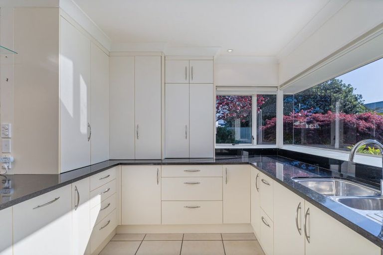 Photo of property in 12 Kenneth Avenue, Whitianga, 3510