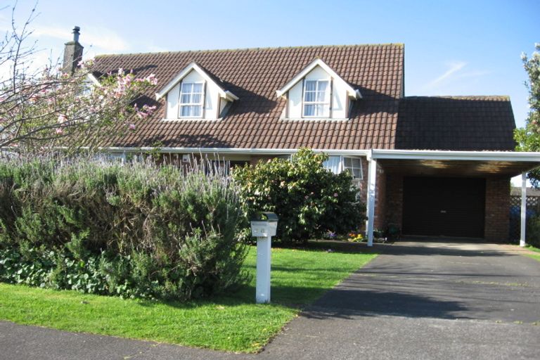 Photo of property in 38 Exeter Crescent, Springvale, Whanganui, 4501