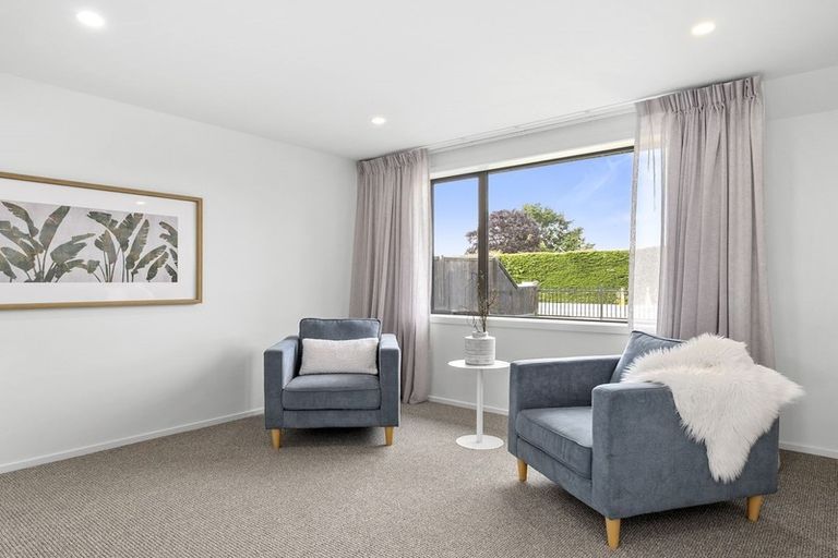 Photo of property in 147 Wingatui Road, Mosgiel, 9024