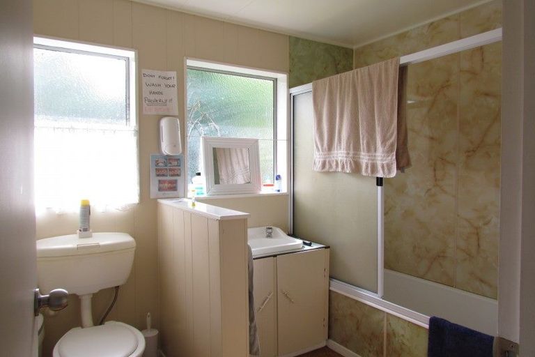 Photo of property in 65a Meadowvale Drive, Levin, 5510