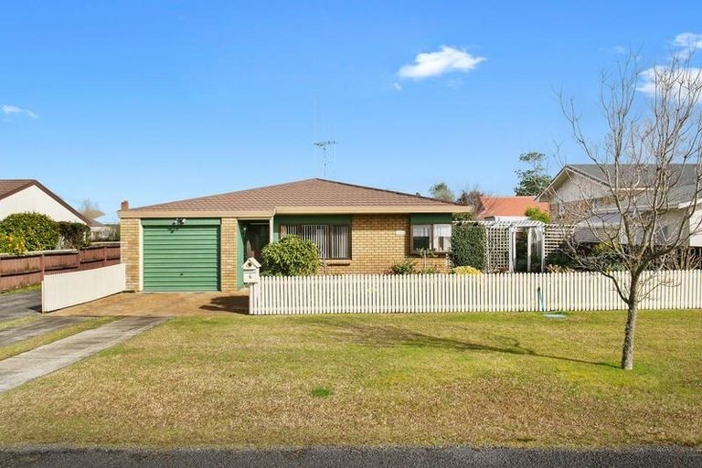 Photo of property in 6 Weld Street, Cambridge, 3434