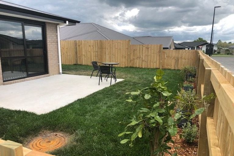 Photo of property in 13 Faber Place, Rototuna North, Hamilton, 3210