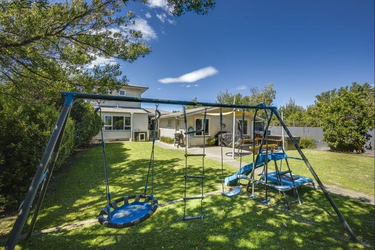 Photo of property in 14 Veronica Avenue, Marewa, Napier, 4110