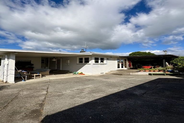 Photo of property in 14 Barrett Place, Carterton, 5713