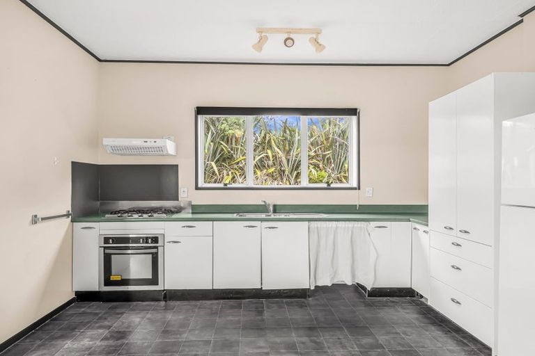 Photo of property in 16 Mount Biggs Road, Halcombe, Feilding, 4779